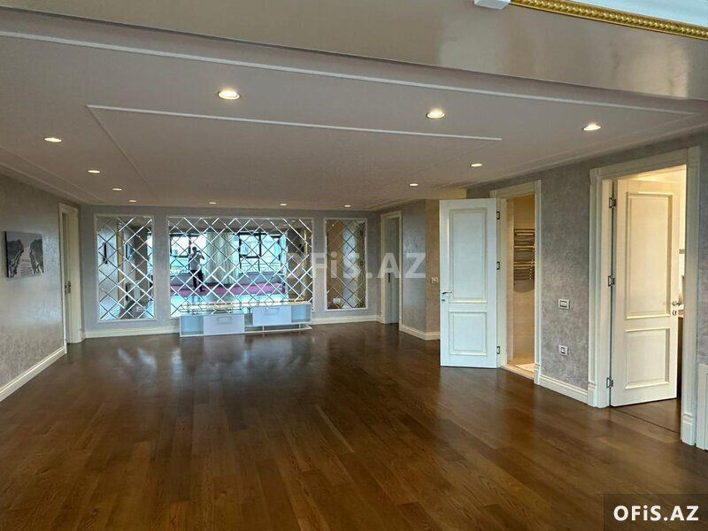 Satılır Xəzər r., Şüvəlan q., 5 otaq, 500 m² — Ev, villa, Bakı