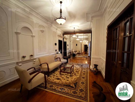 İcarəyə verilir 4 otaqlı 200 m² yeni tikili 28 May m — Mənzil (4)