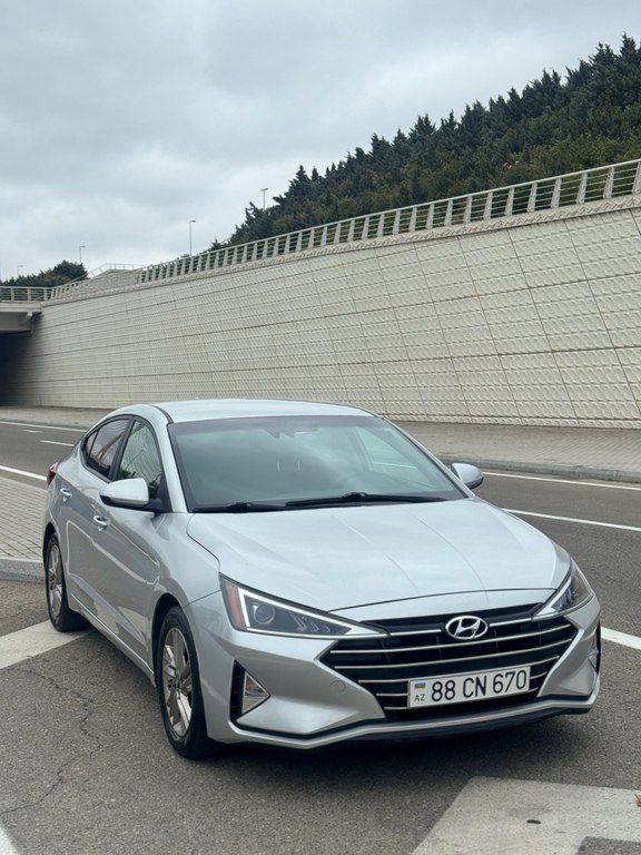 Hyundai Elantra, 2.0 L, 2018 il, 118 000 km 88-CN-670 — Avtomobillər, Bakı (4)