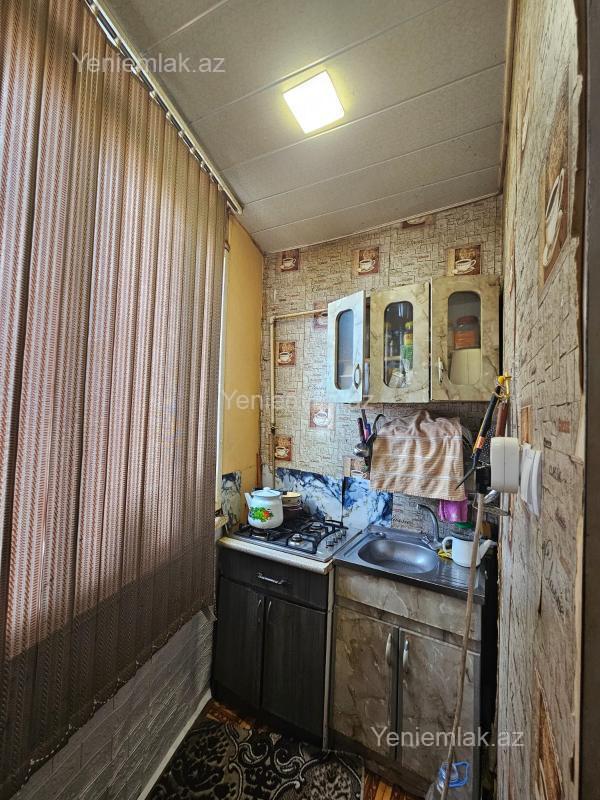 Satılır 2 otaqlı Bina evi menzil (Köhnə tikili), 60 m², 10-cu mikrorayon — Mənzil, Sumqayıt (9)
