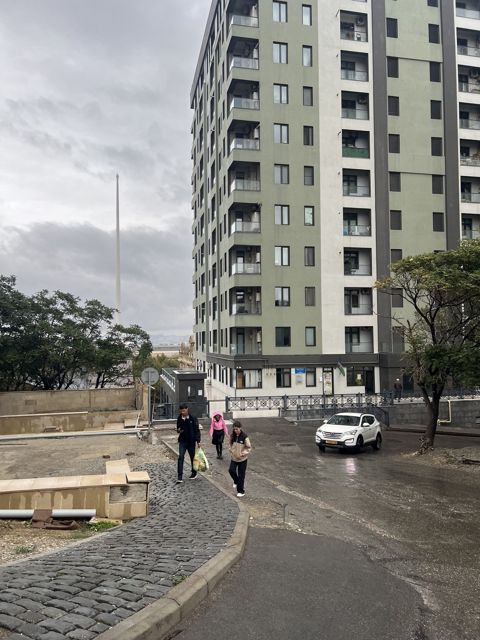 Satılır 4 otaqlı yeni tikili 176 m² — Bakı