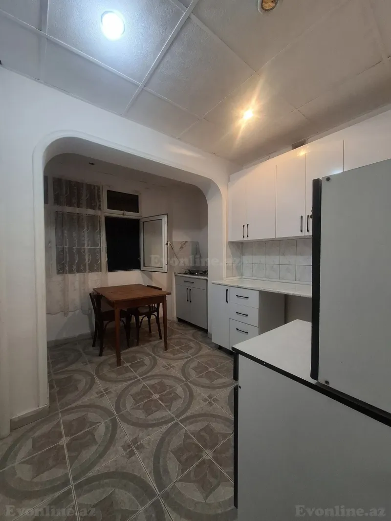 Kirayə verilir 3 otaqlı Mənzil Köhnə tikili 75 m² Bakı, Xətai r., Köhnə Günəşli — Mənzil, Bakı (7)
