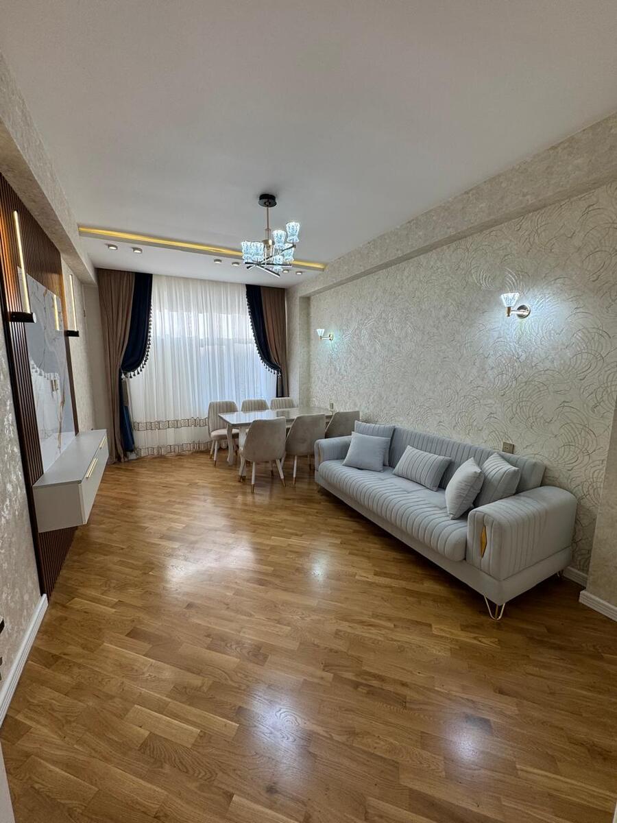 Satılır 2 otaqlı yeni tikili 80 m² — Mənzil, Bakı (2)