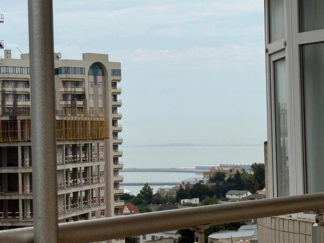 Satılır 3 otaqlı yeni tikili 147 m² — Mənzil, Bakı (6)