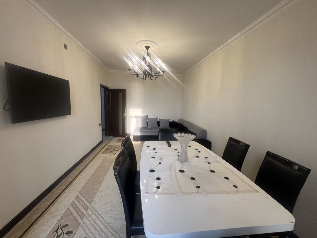 Satılır 4 otaqlı köhnə tikili 95 m² — Mənzil, Bakı (5)