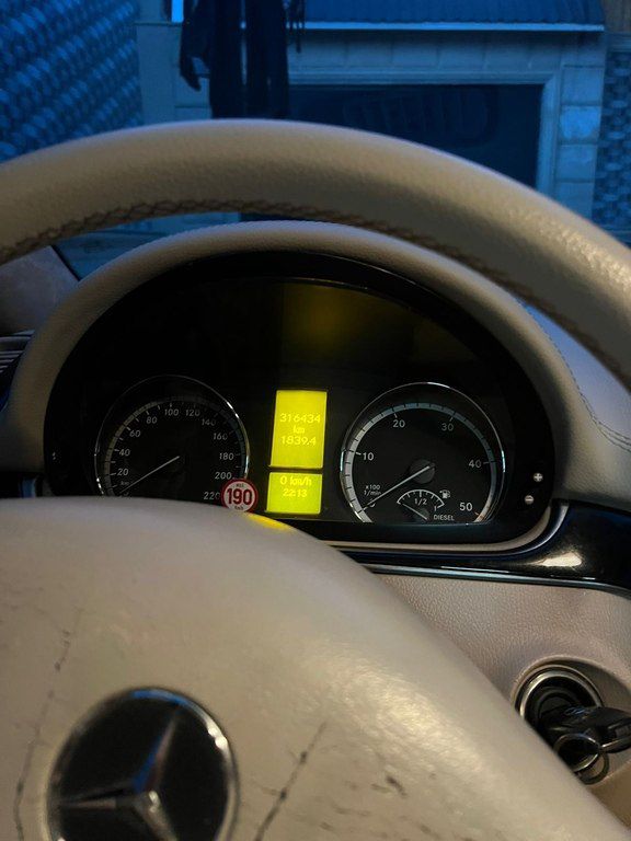 Mercedes Vito 115 CDI, 2.1 L, 2010 il, 315 000 km 01-BR-041 — Avtomobillər, Bakı (4)