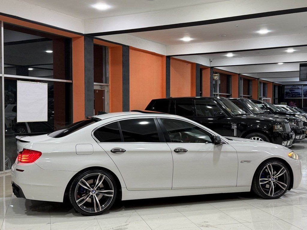 BMW 528, 2.0 L, 2014 il, 283 000 km — Avtomobillər, Sumqayıt (5)