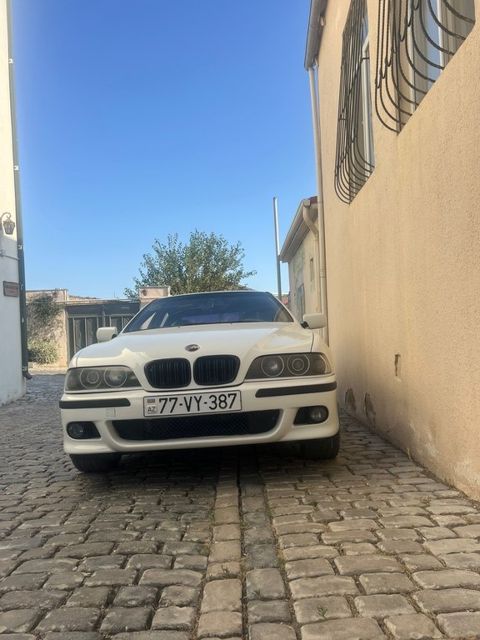 BMW 528, 2.8 L, 1998 il, 258 500 km — Bakı