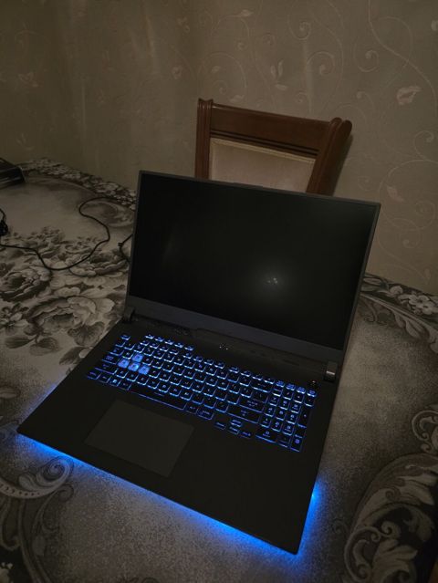 İşlənmiş ASUS ROG, 17.3 AMD Ryzen 7, 512 GB — Bakı