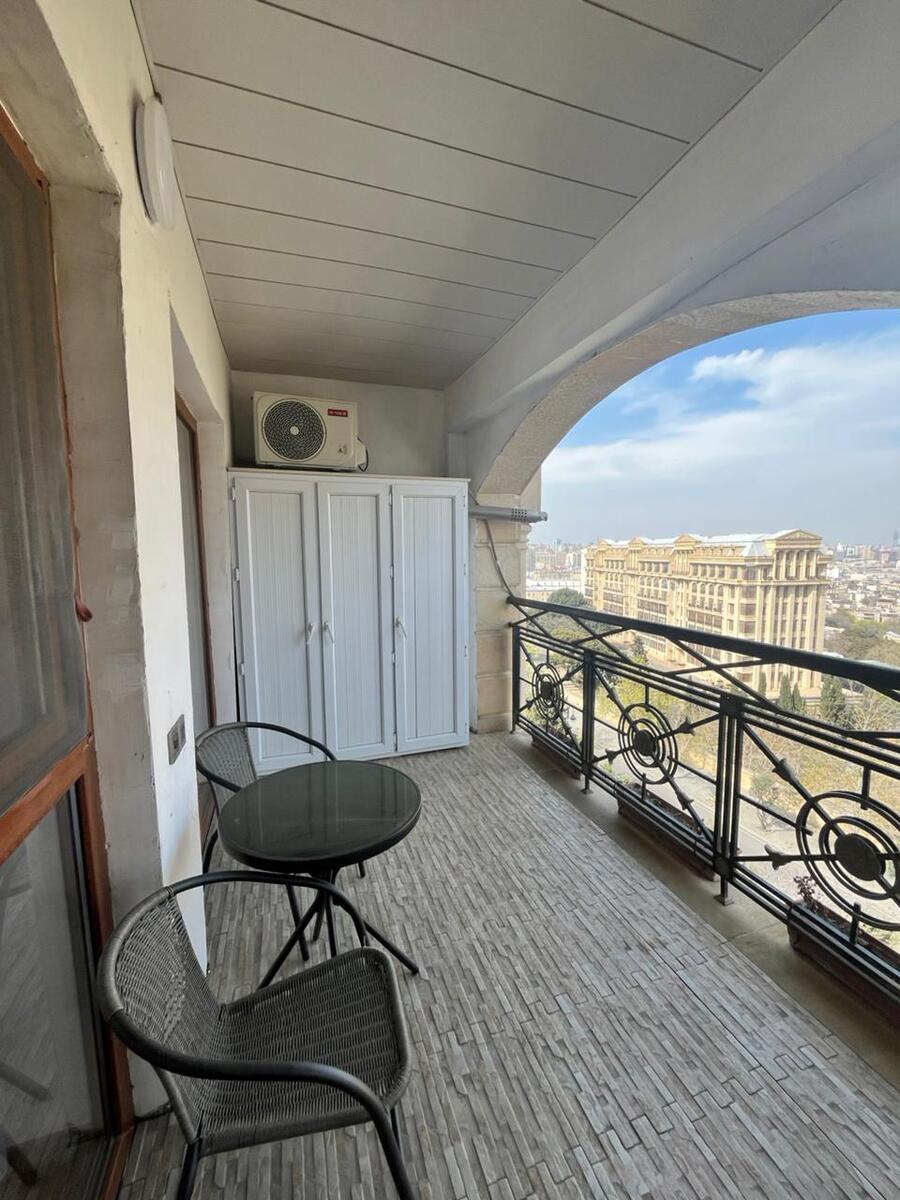 İcarəyə verilir 2 otaqlı köhnə tikili 80 m² — Mənzil, Bakı (6)