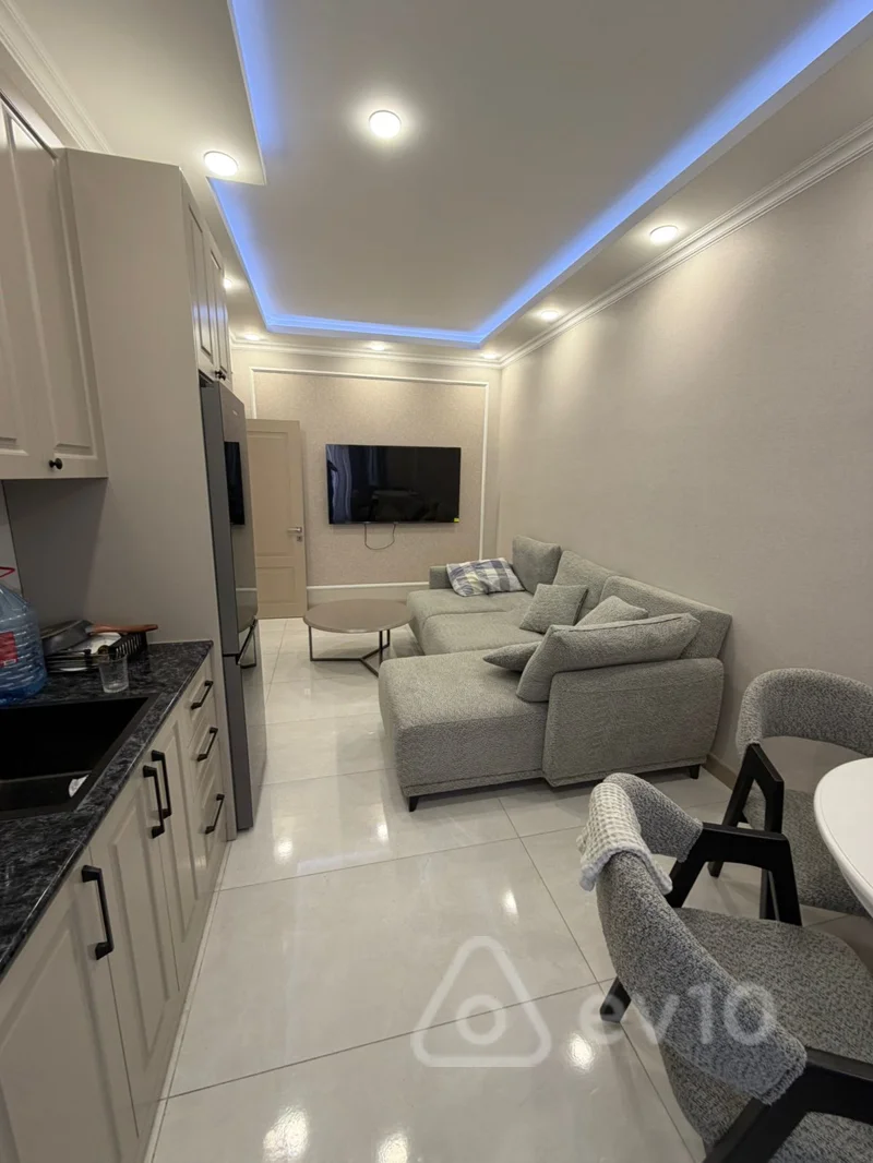 2 otaqlı mənzil, 70 m², Abay Kunanbəyov küçəsi — kirayə — Mənzil, Bakı (3)