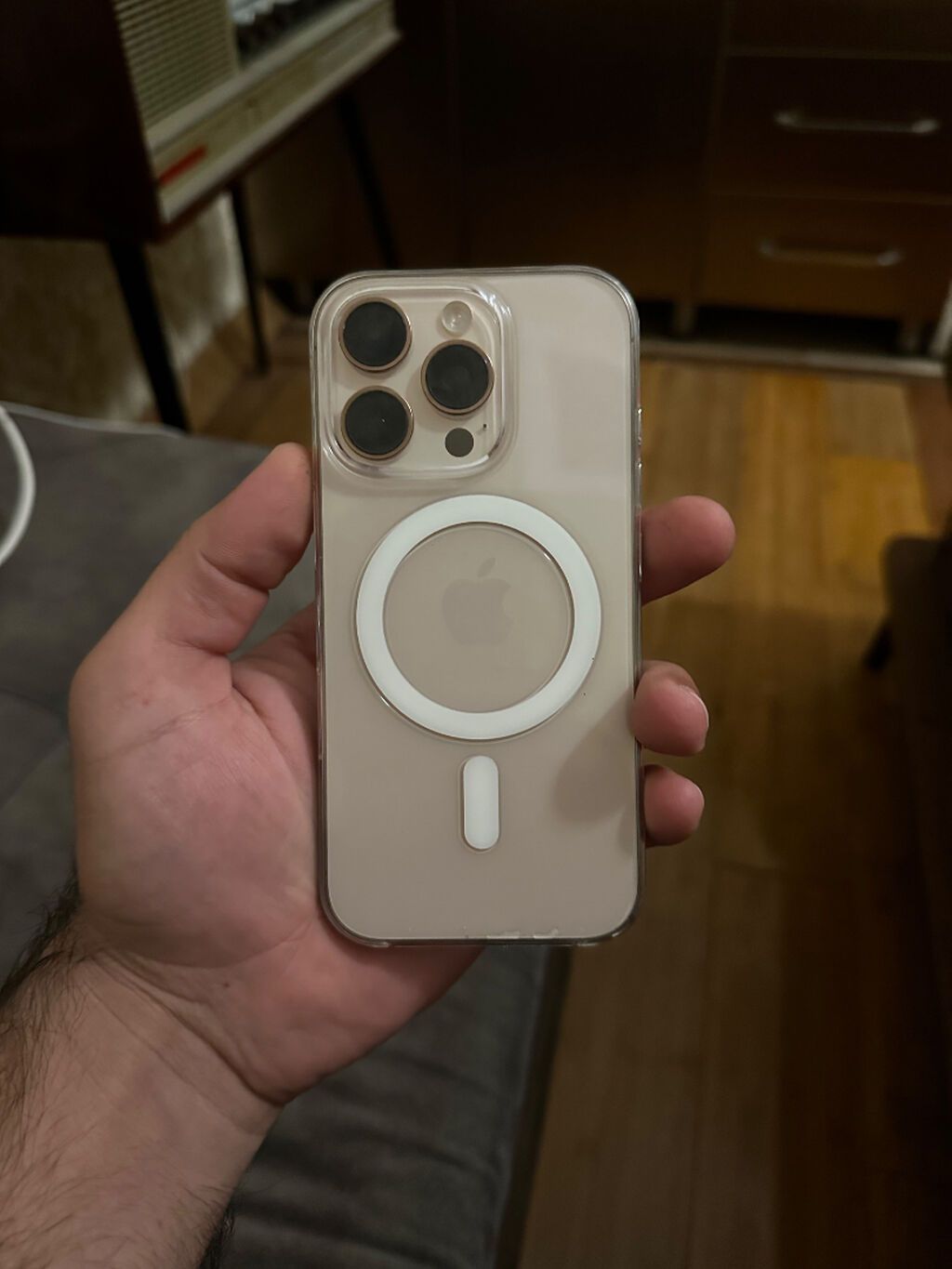 IPhone 16 Pro, 128 GB, Desert Titanium — Apple iPhone, Bakı