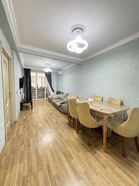 Satılır 2 otaqlı yeni tikili 75 m² — Bakı