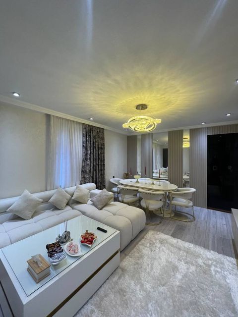 Satılır 2 otaqlı yeni tikili 95 m² — Bakı
