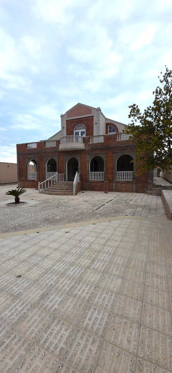 Satılır 6 otaqlı həyət evi/bağ evi 330 m² — Ev, villa, Bakı (2)