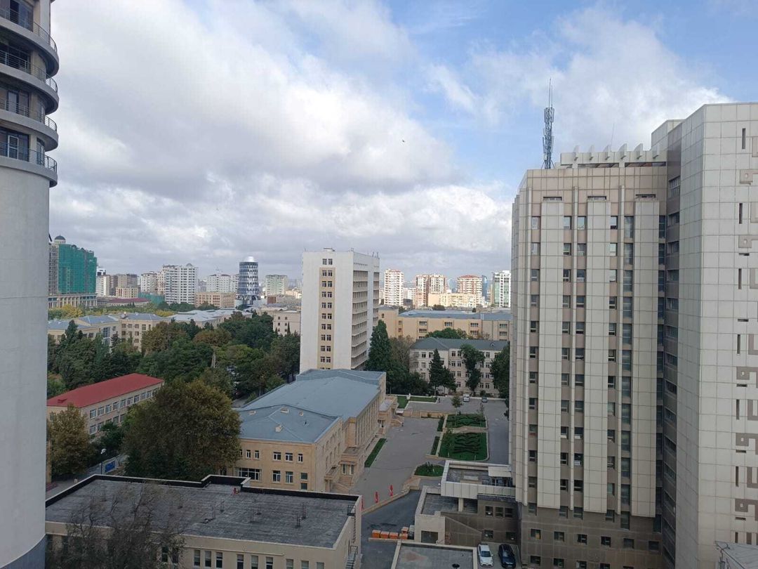 İcarəyə verilir 6 otaqlı ofis 270 m² — Ofis, Bakı (2)