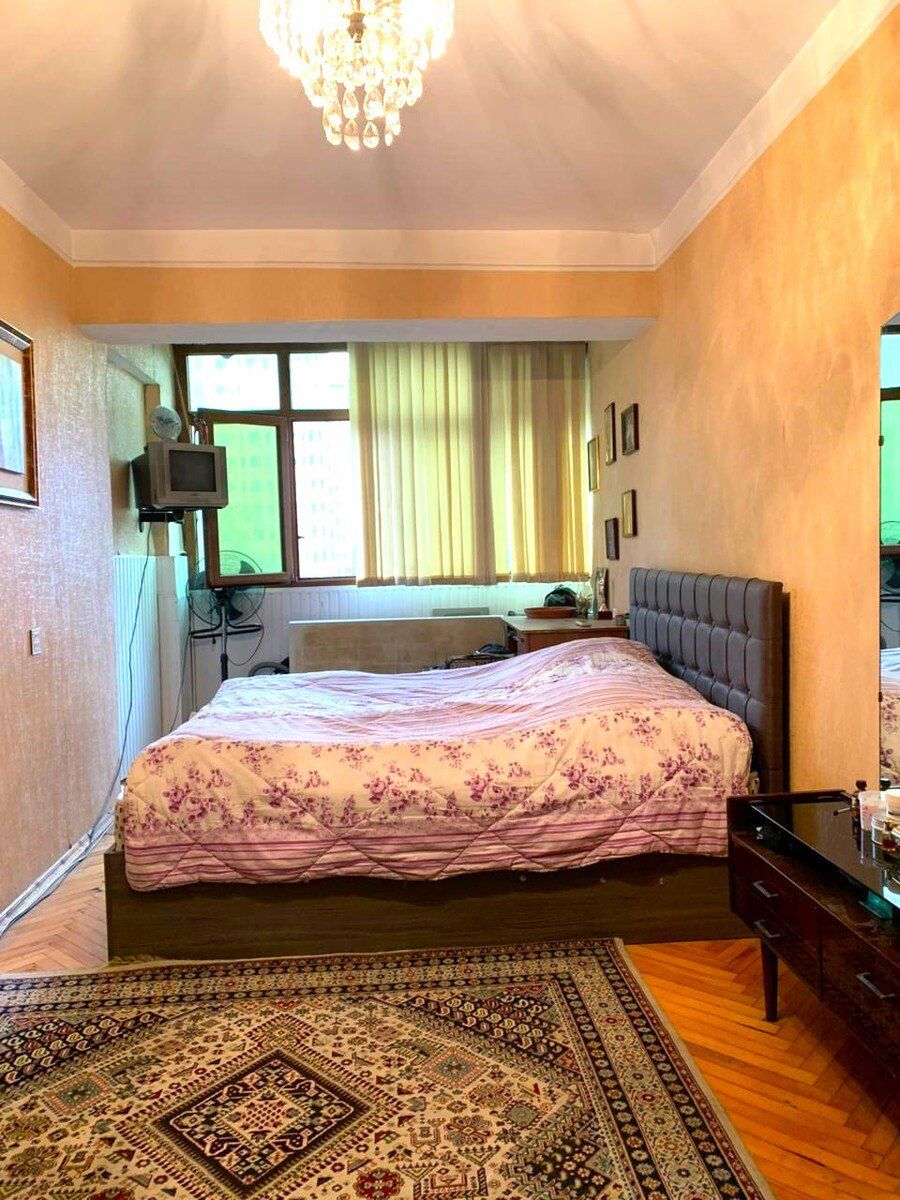 Satılır 3 otaqlı köhnə tikili 75 m² — Mənzil, Bakı (6)
