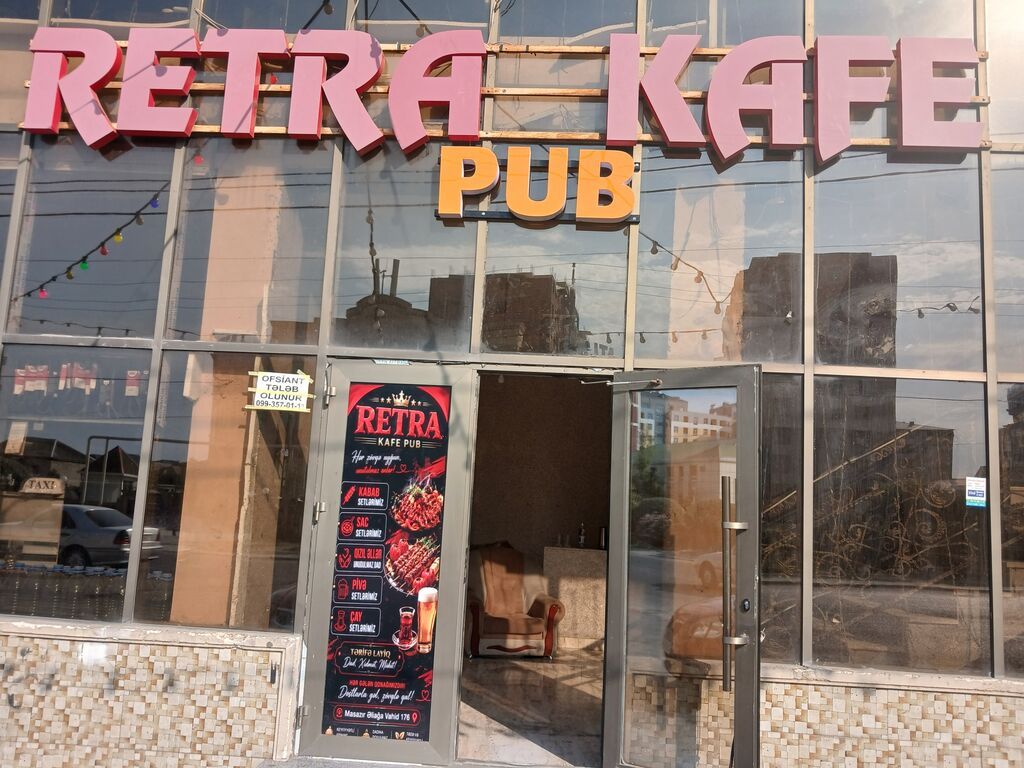 Retra Kafe Pub – canlı musiqi ilə axşamlar Xidmət: - Canlı musiqi — Musiqiçilər, DJ, Masazır (3)