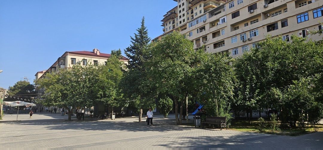 Satılır 3 otaqlı köhnə tikili 72 m² — Mənzil, Bakı (3)