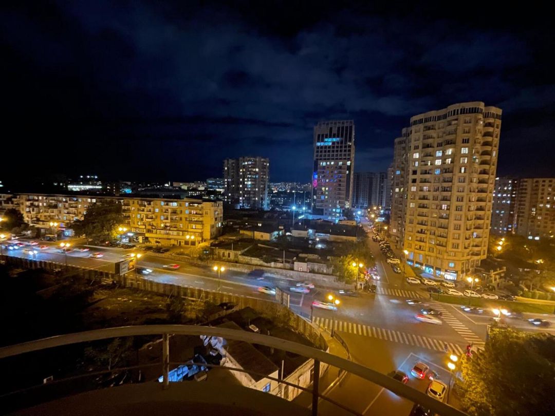 İcarəyə verilir 4 otaqlı yeni tikili 191 m² — Mənzil, Bakı