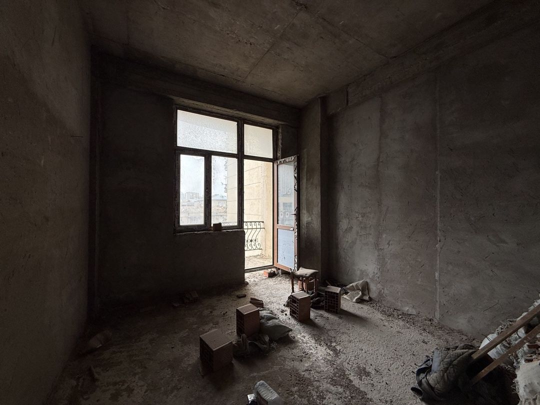 Satılır 5 otaqlı yeni tikili 252 m² — Mənzil, Bakı (11)