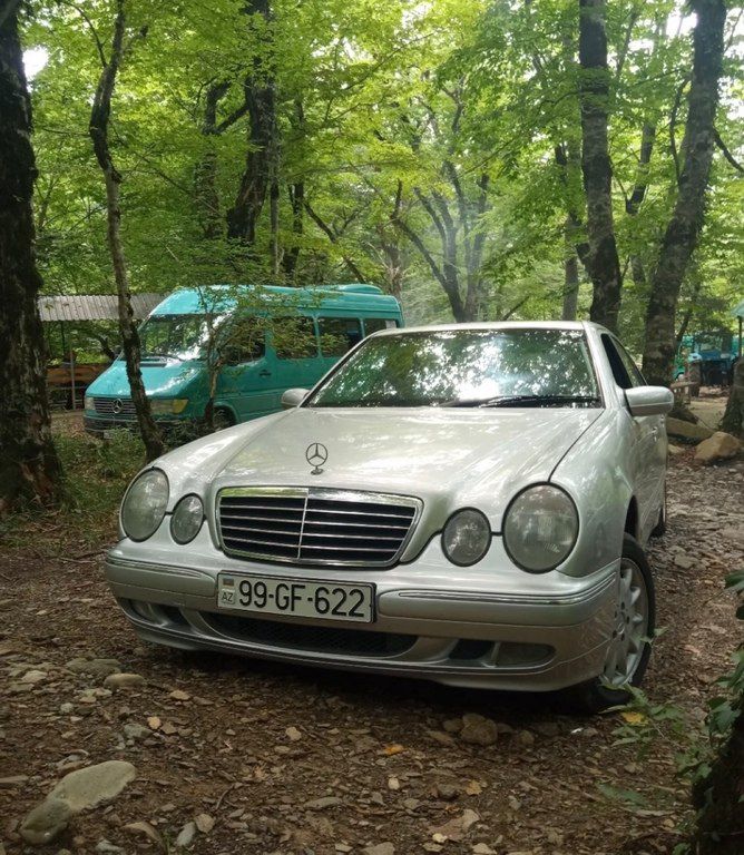 Mercedes E 240, 2.4 L, 2000 il, 322 299 km 99-GF-622 — Avtomobillər, Bərdə (3)