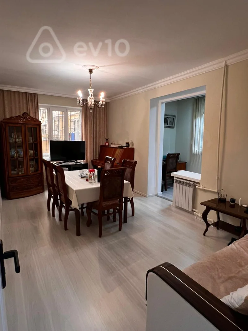 3 otaqlı mənzil, 65 m², Mir Cəlal küç — Bakı