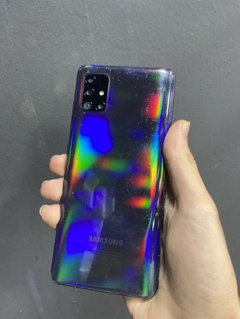 Samsung Galaxy A51, Barmaq izi — Masazır