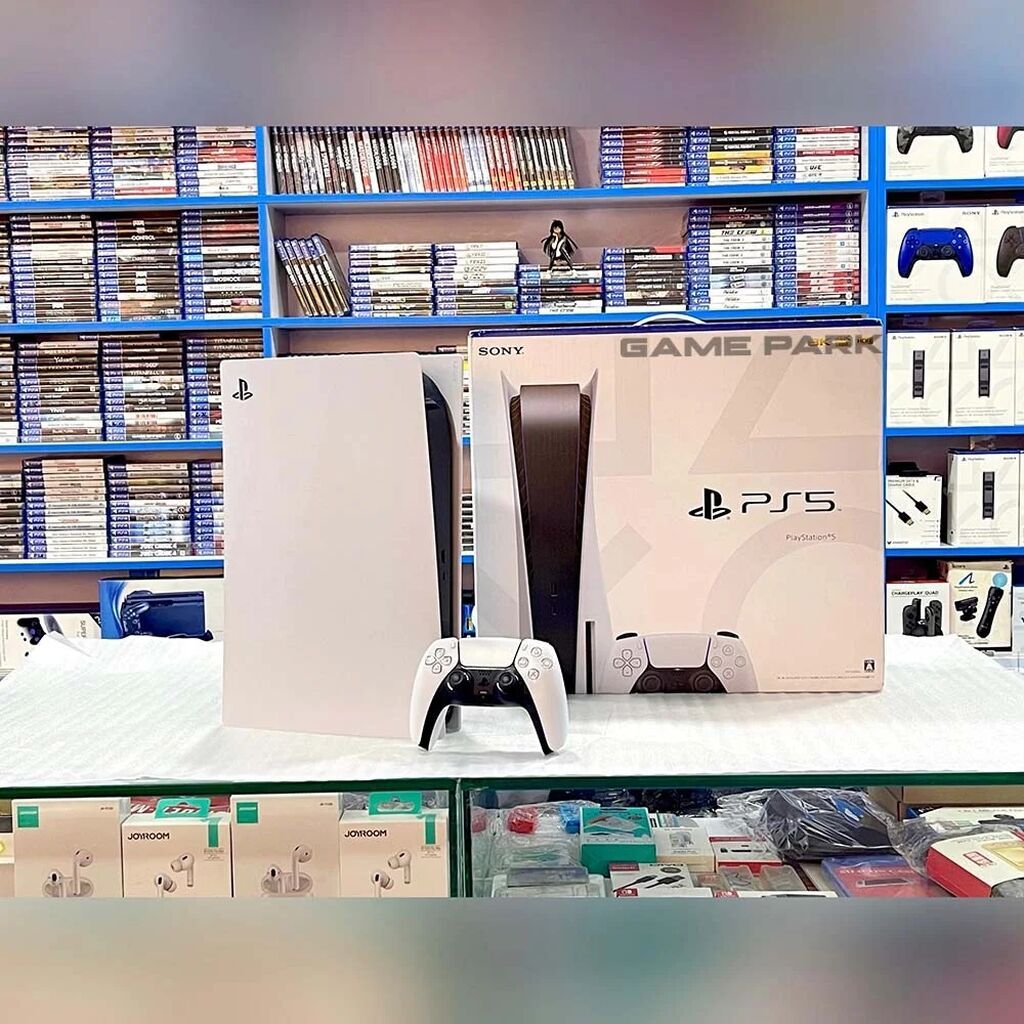 Sony PlayStation 5 oyun konsolu - Model: PlayStation 5 (PS5), ağ-qara — Oyun konsolları, Bakı