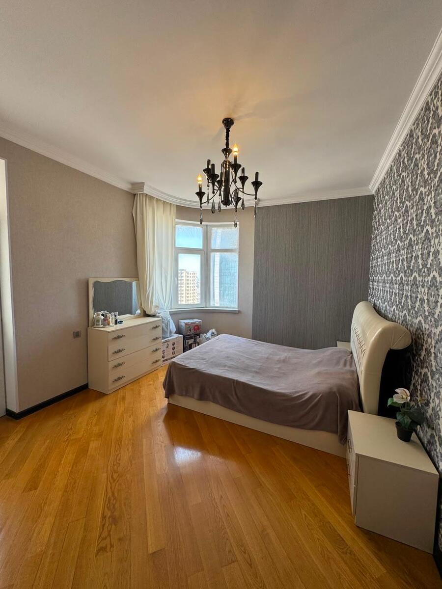 Satılır 3 otaqlı yeni tikili 147 m² — Mənzil, Bakı (7)
