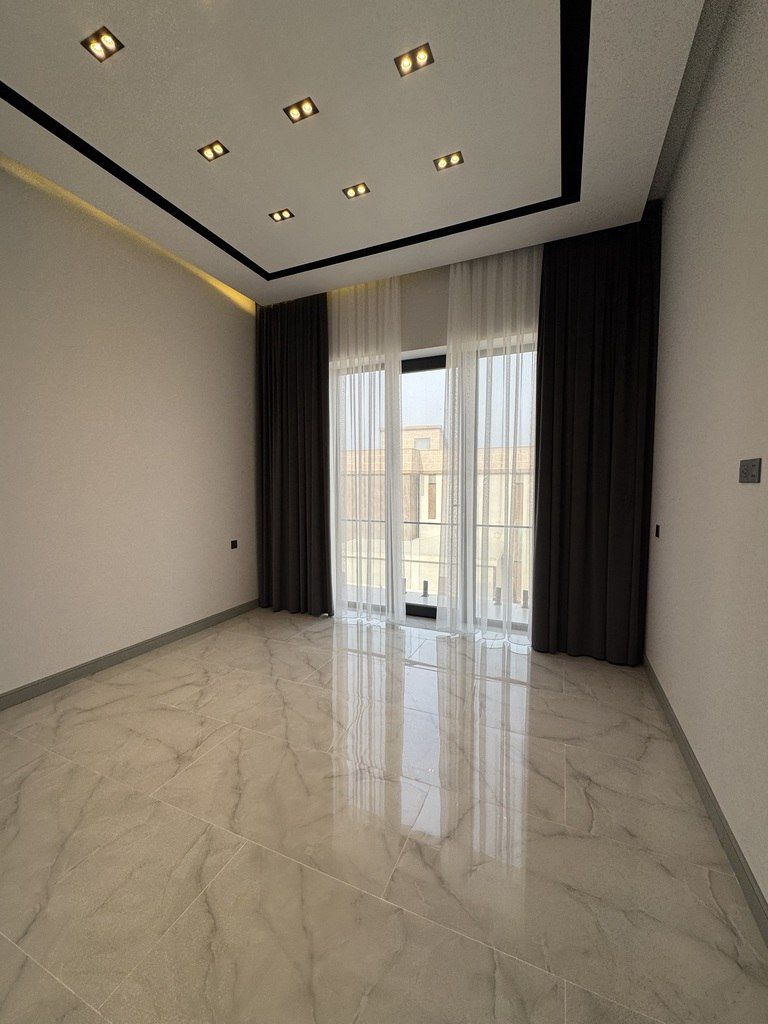 Satılır 4 otaqlı həyət evi/bağ evi 210 m² — Ev, villa, Bakı (8)
