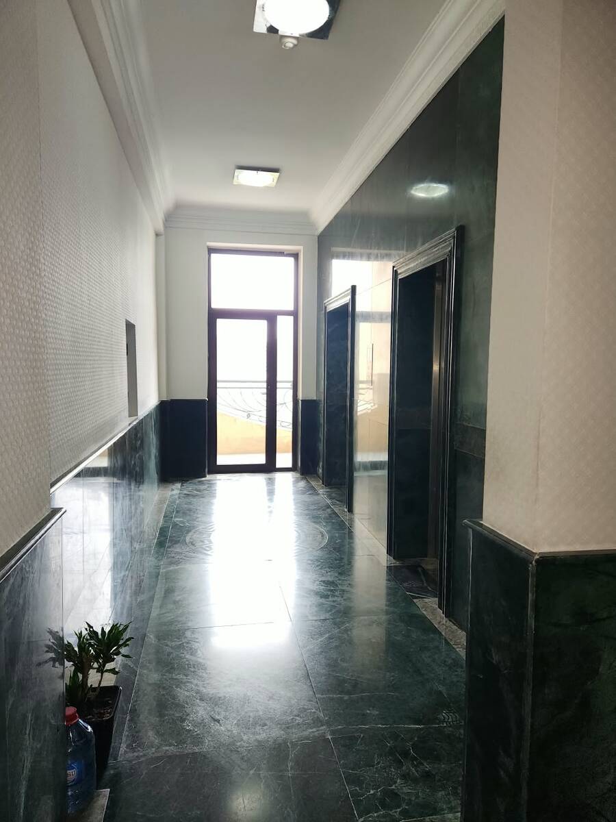İcarəyə verilir 4 otaqlı yeni tikili 200 m² — Mənzil, Bakı (8)