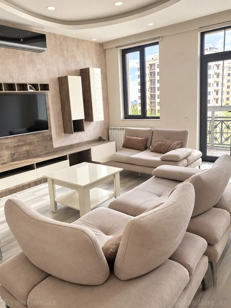 Satılır 3 otaqlı Mənzil Yeni tikili 130 m² Bakı, Nərimanov r., Gənclik m — Mənzil, Bakı (2)