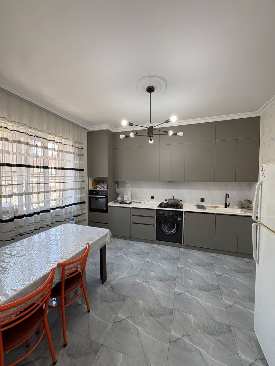 Satılır 6 otaqlı həyət evi/bağ evi 280 m² — Ev, villa, Bakı (4)