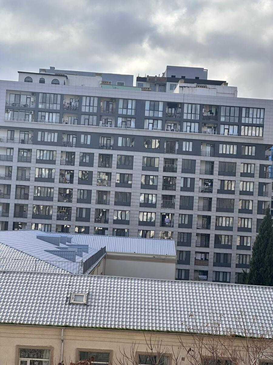 Satılır 3 otaqlı yeni tikili 150 m² — Mənzil, Bakı (4)