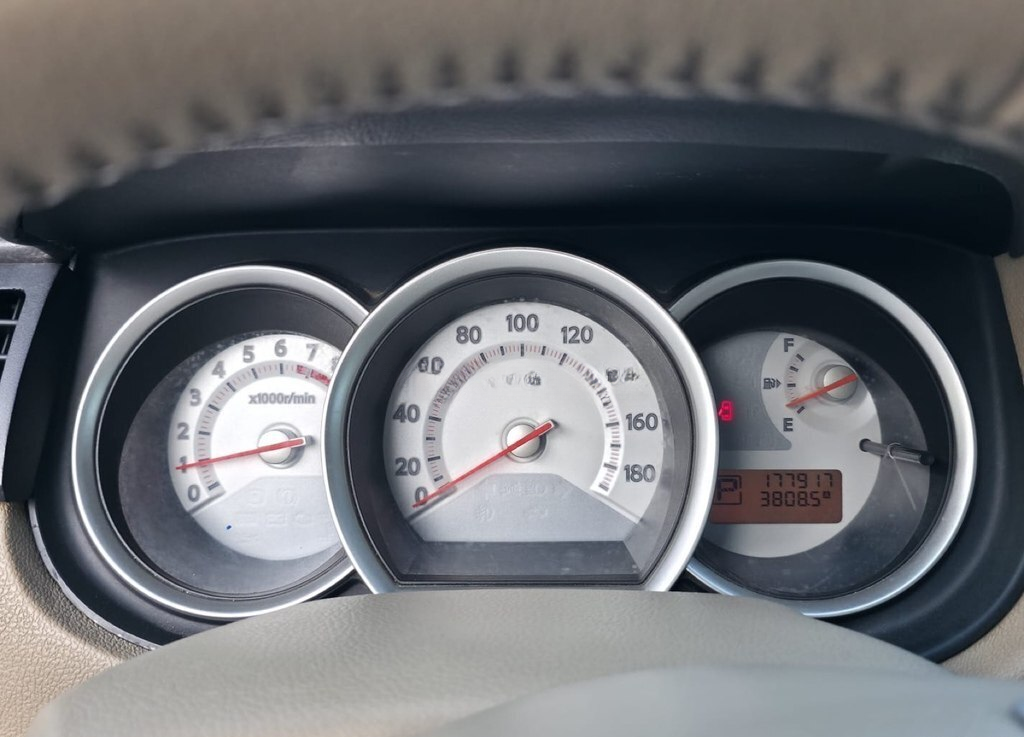 Nissan Tiida, 2011 il, 177000 km, 1.5 L — Avtomobillər (6)