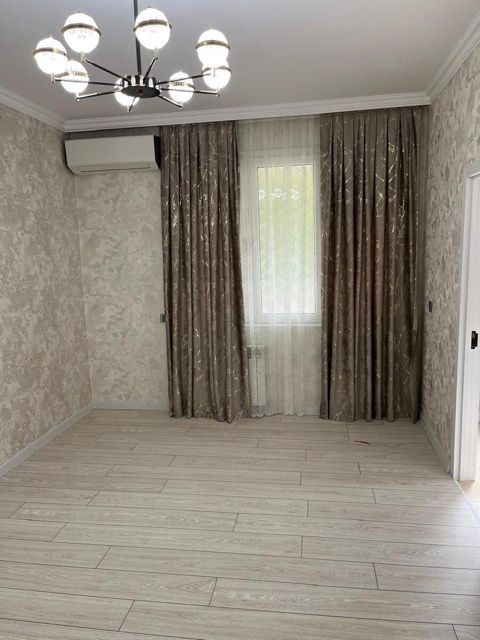 Satılır 2 otaqlı köhnə tikili 55 m² — Bakı