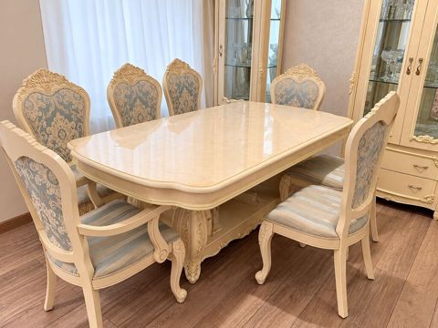 Klassik üslublu yemək otağı dəsti - Tərkib: 1 iri yemək masası + 8 — Bakı