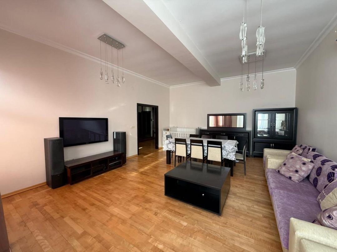 İcarəyə verilir 4 otaqlı yeni tikili 140 m² — Mənzil, Bakı (2)
