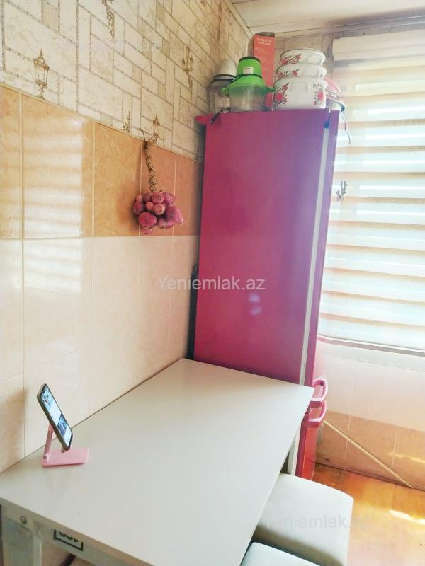 Satılır 3 otaqlı Bina evi menzil (Köhnə tikili), 60 m², 3-cü mikrorayon — Mənzil, Sumqayıt (10)