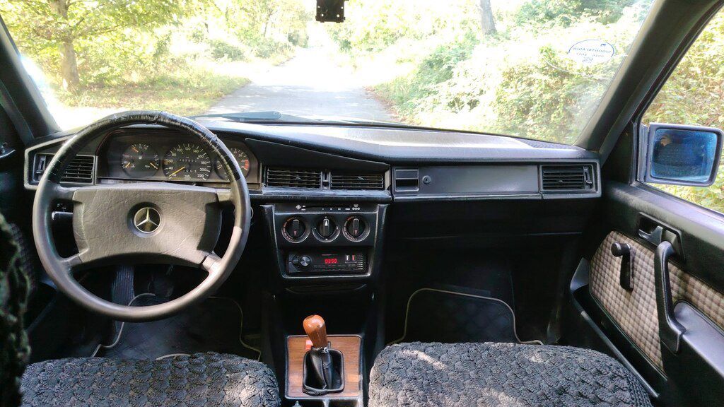 Mercedes 190, 2.0 L, 1991 il, 300 000 km 99-KF-317 — Avtomobillər, Zaqatala (5)
