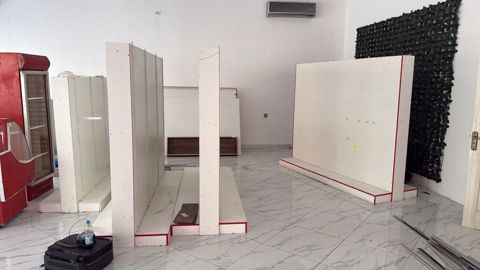 Ciddi alıcıya endirim olacaq 180 manat vitrin İsdeyen yazsin — Bakı