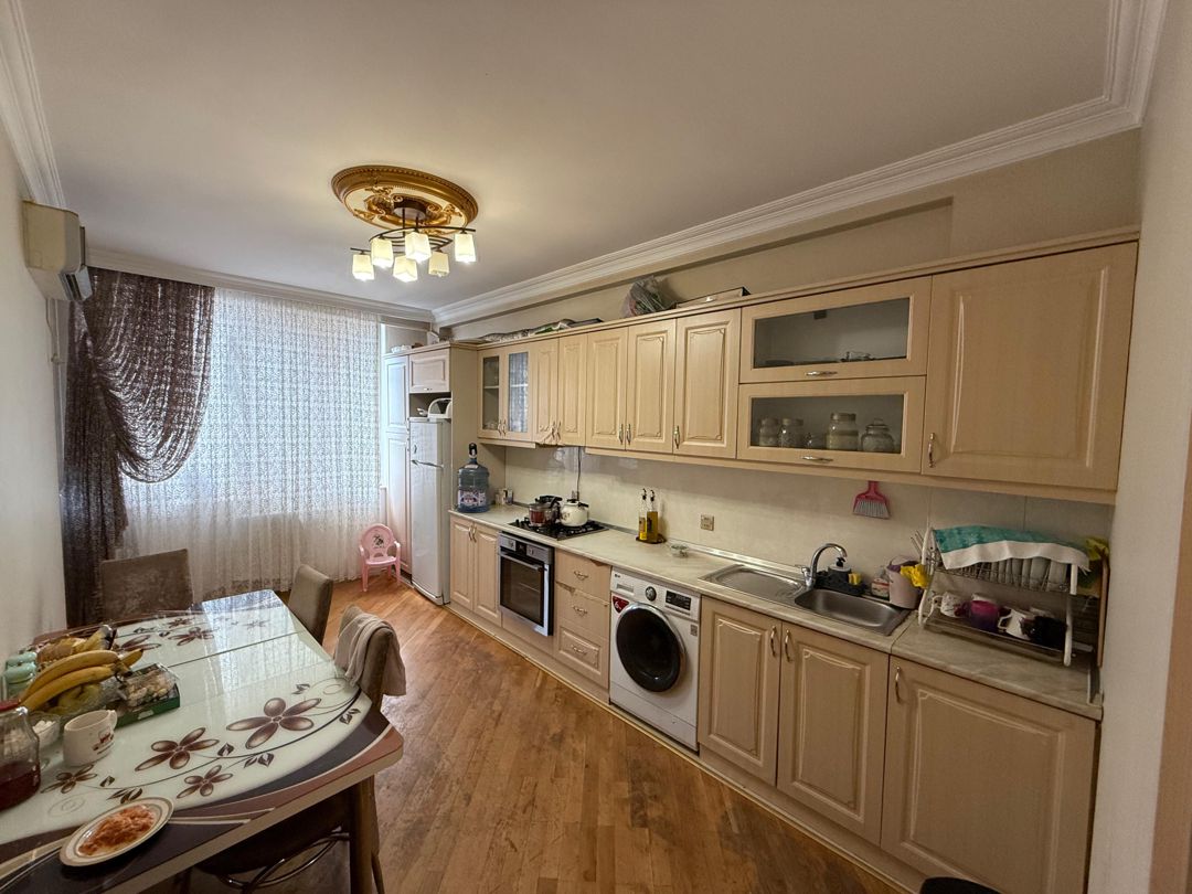 Satış: 4 otaqlı Yeni tikili, 135 m², Yasamal rayonu — Mənzil, Bakı (4)