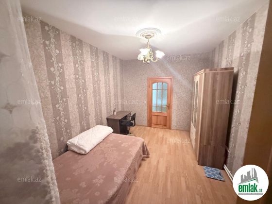Satılır 2 otaqlı 70 m² köhnə tikili Xalqlar Dostluğu m — Mənzil (3)