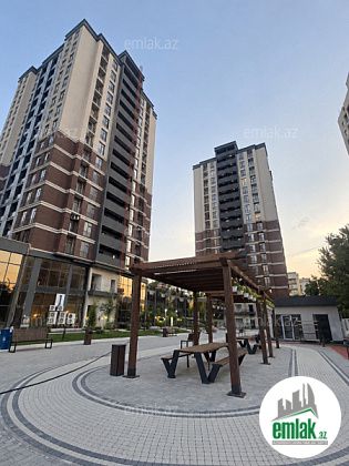 Satılır 2 otaqlı 60 m² yeni tikili Ayna Sultanova heykəli