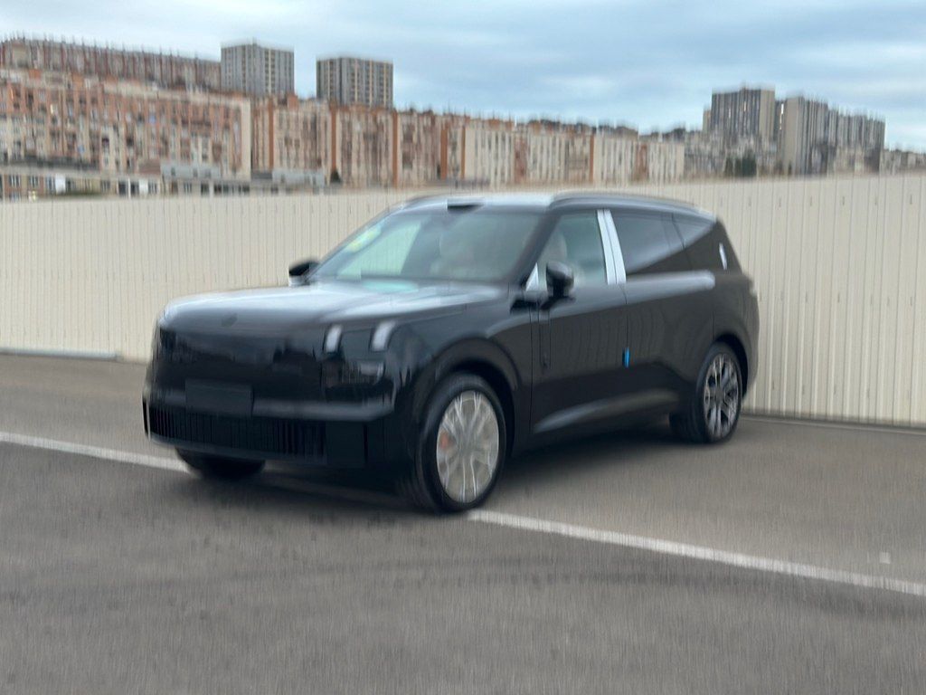 Lynk & Co 900, 1.5 L, 44.85 kWh, 2026 il, yeni — Avtomobillər, Bakı (4)