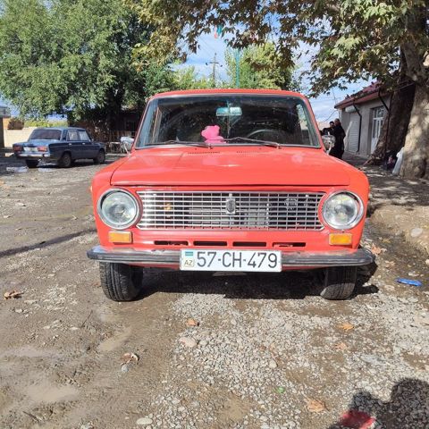 Lada (VAZ) 21011, 1.3 L, 1979 il, 84 384 km — Şəmkir