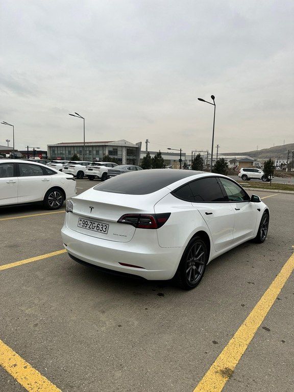 Tesla Model 3, 75 kWh, 2023 il, 56 000 km 99-ZG-633 — Avtomobillər, Bakı (4)