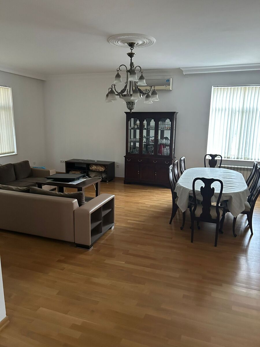 İcarəyə verilir 5 otaqlı həyət evi/bağ evi 400 m² — Ev, villa, Bakı (8)