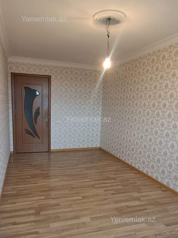Satılır 3 otaqlı Bina evi menzil (Köhnə tikili), 63 m², 5-ci mikrorayon — Mənzil, Sumqayıt (4)